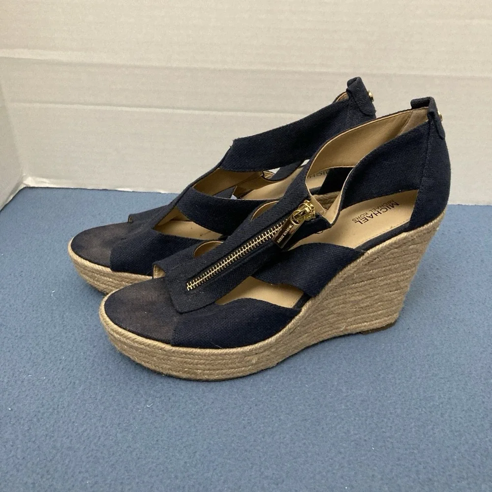 Michael Michael Kors Women's Blue Canvas Damita Espadrilles Wedge Sandals - 8.5M